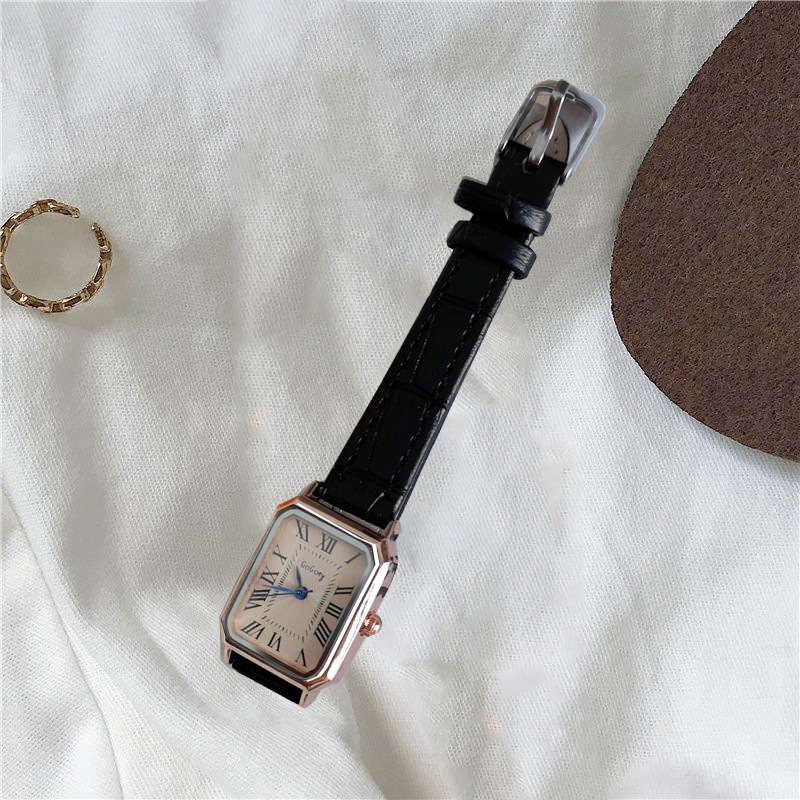 손목시계 시계 Часы 헬로키티 Fashion Rect - Quiet Luxury Watch recensione e prezzo