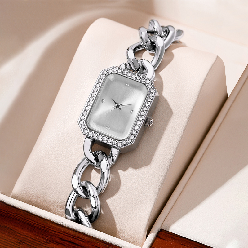 Mystery box contains 1randomco - Luxury Watch Box recensione e prezzo
