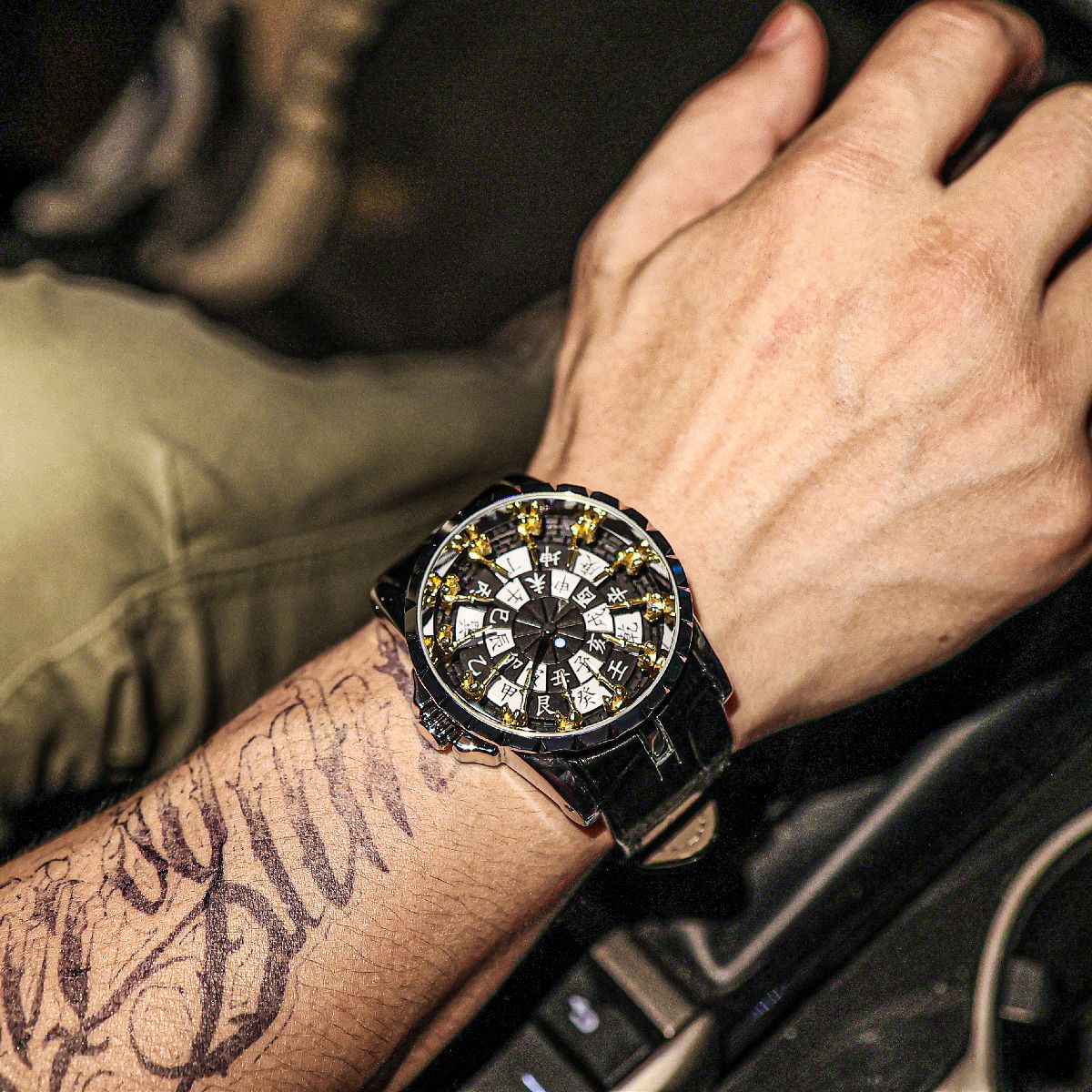 New High-End Luxury Round-Tabl - Table Watch Luxury recensione e prezzo