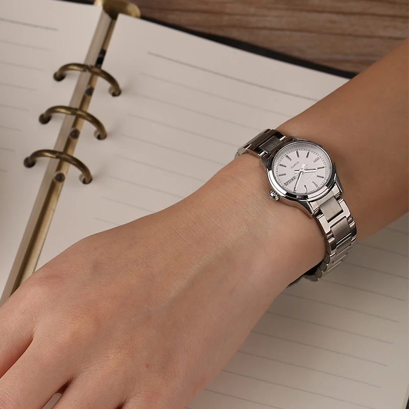 BERNY Luxury Ladies Watch Japa - Luxury Watch In Japan recensione e prezzo