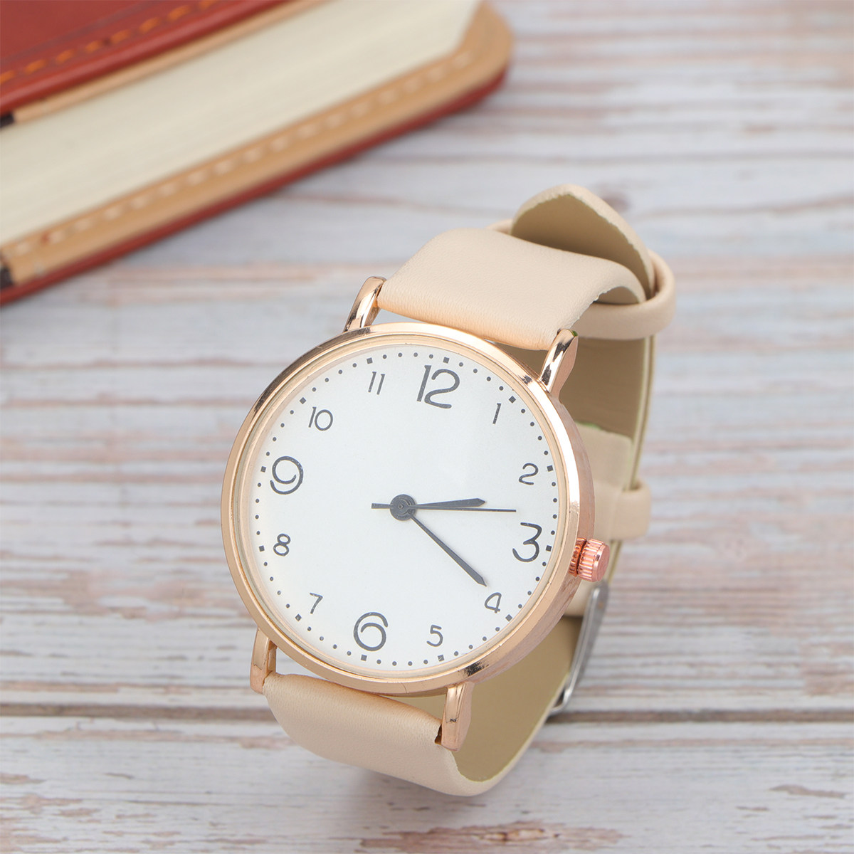 Women Wrist Watch Quartz Movem - Luxury Watch White recensione e prezzo