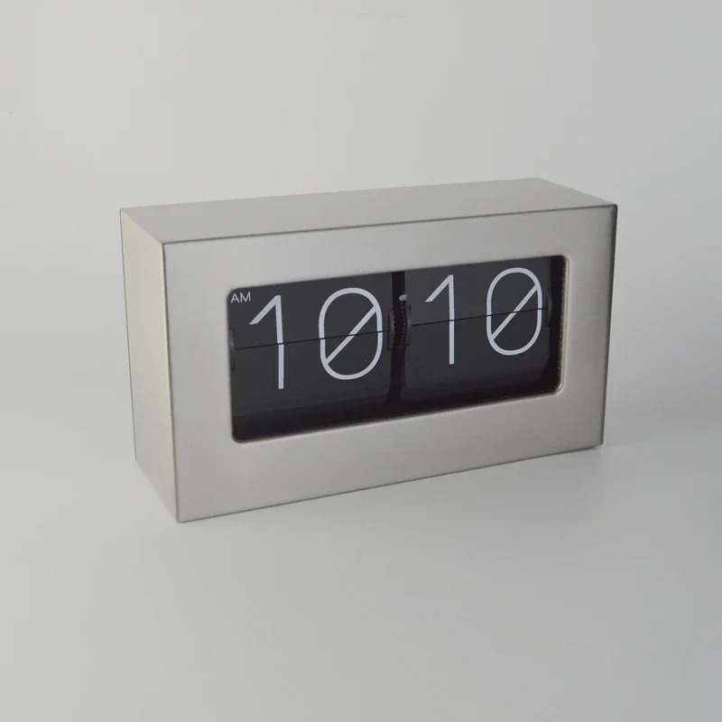Metal Silver Flip Clock Large  - Table Watch Luxury recensione e prezzo