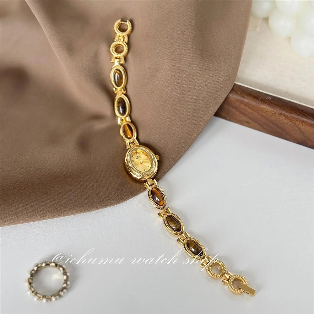 Women's Gold Watch Vintage Bro - Quiet Luxury Watch recensione e prezzo