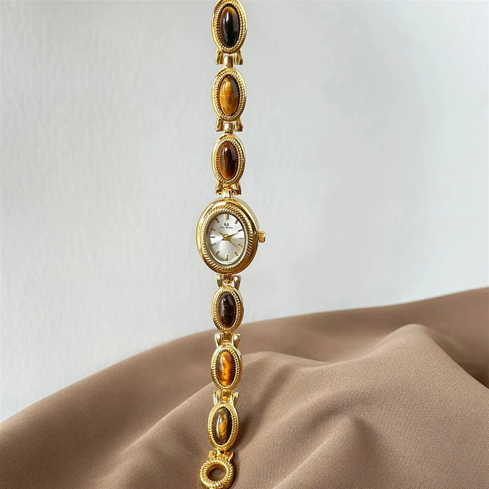 Women's Gold Watch Vintage Bro - Quiet Luxury Watch recensione e prezzo