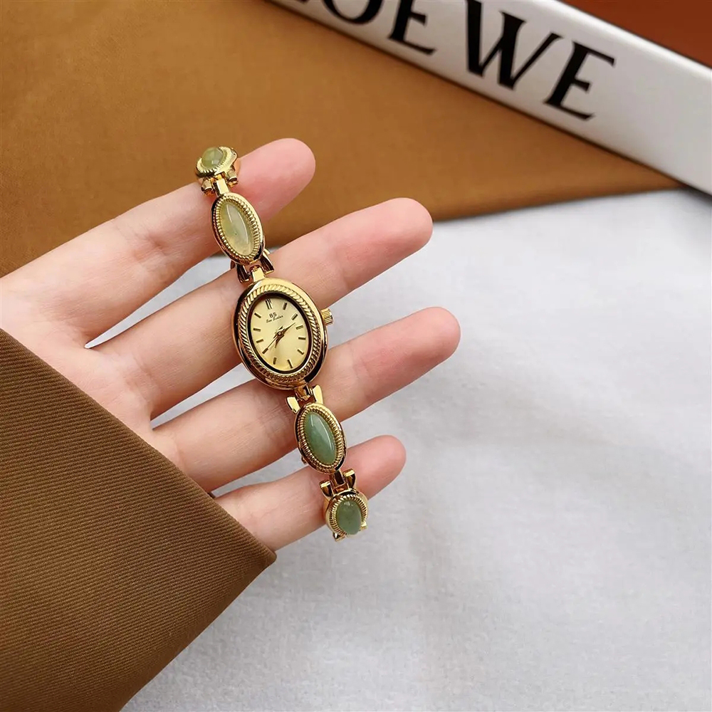 Women's Gold Watch Vintage Bro - Quiet Luxury Watch recensione e prezzo
