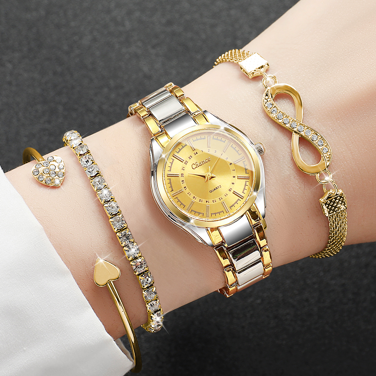 4PCS Elegant Women Watches Bra - Luxury Watch Kit recensione e prezzo