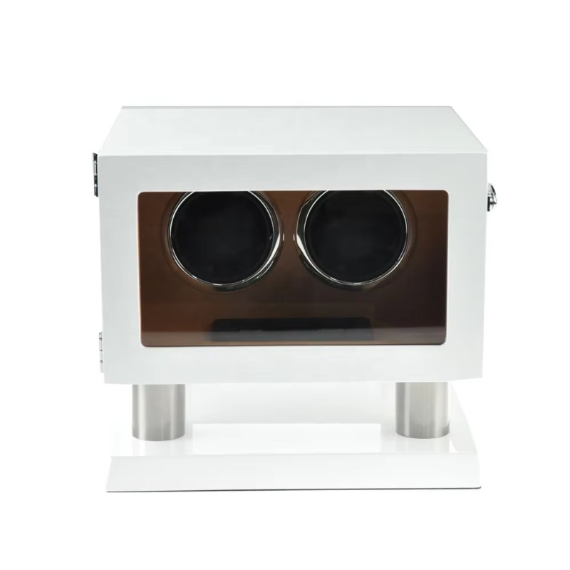 White Brown Leather Controller - Luxury Watch White recensione e prezzo