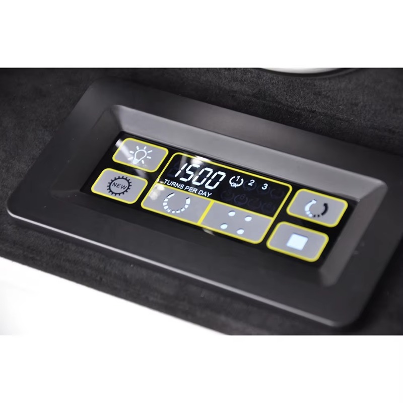 White Brown Leather Controller - Luxury Watch White recensione e prezzo