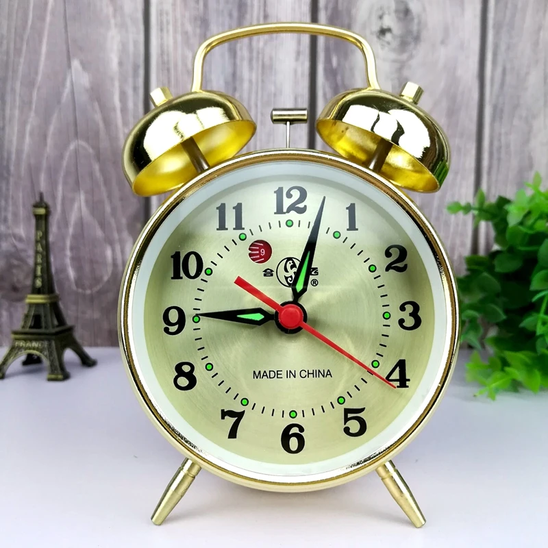 Metal Mechanical Alarm Clock C - Table Watch Luxury recensione e prezzo