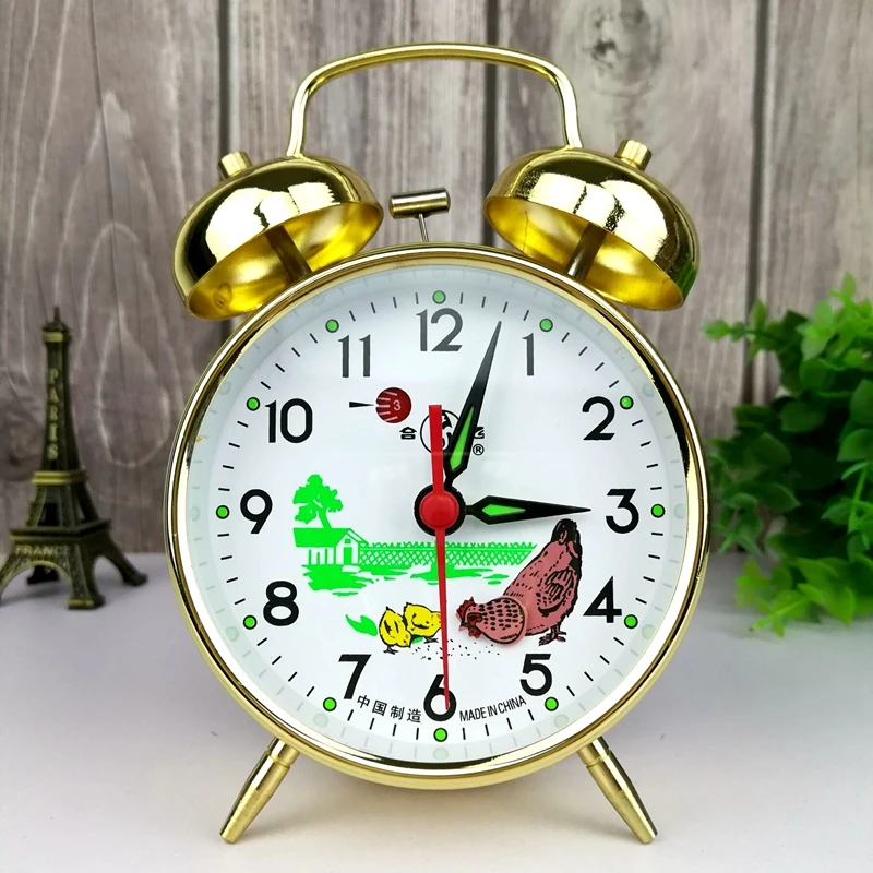 Metal Mechanical Alarm Clock C - Table Watch Luxury recensione e prezzo