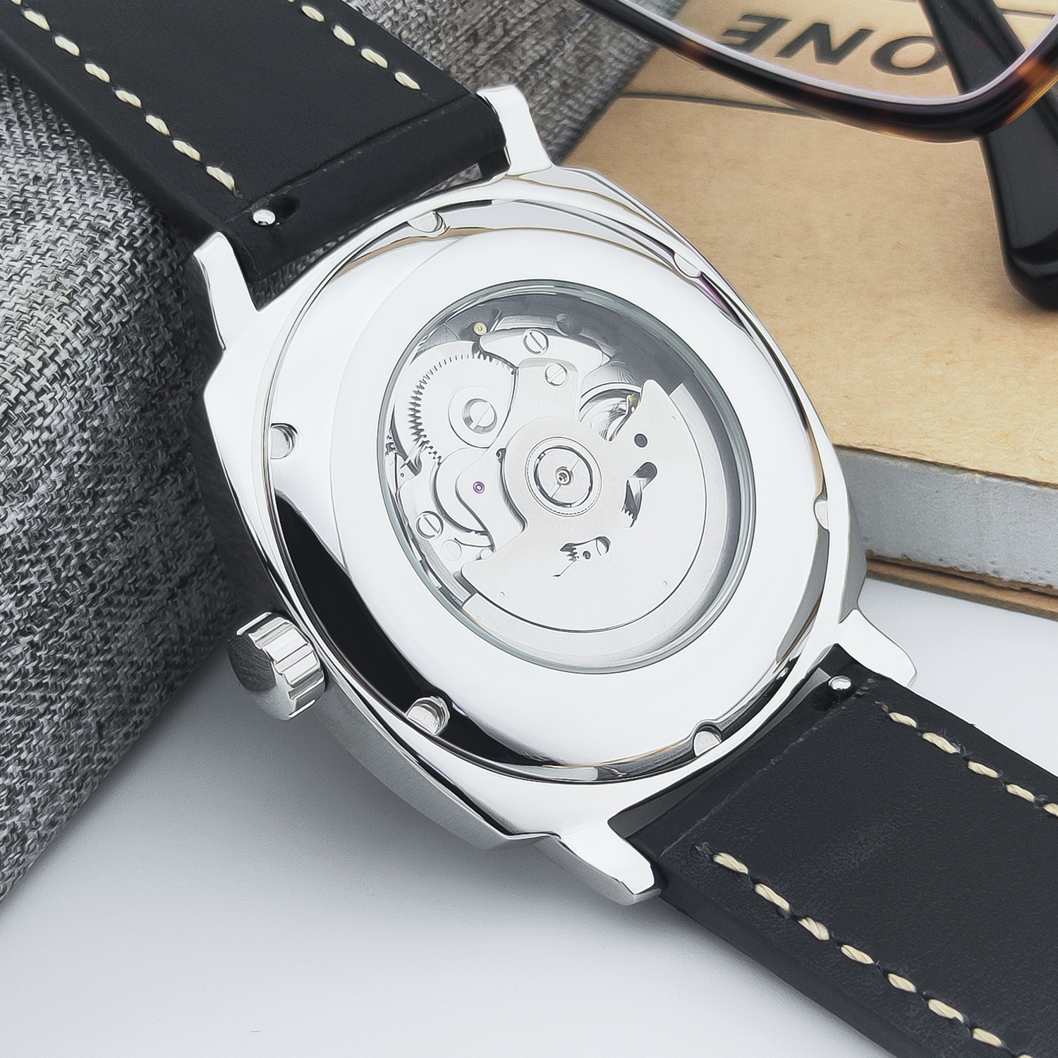 CUSTOM 42MM Stainless Steel Sa - Luxury Watch Market recensione e prezzo